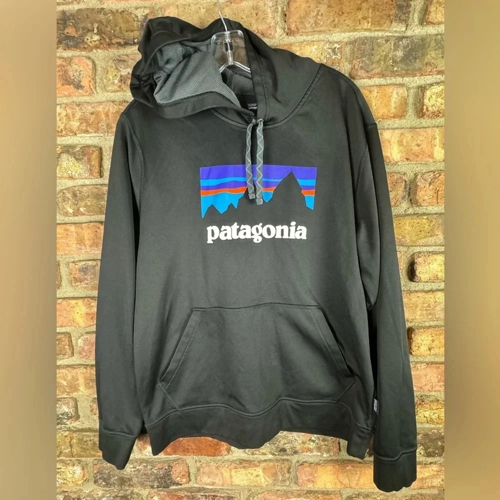 Patagonia Black Hoodie Size M